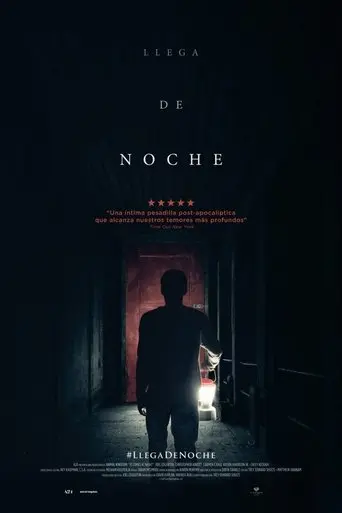 Llega de noche