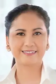 ปวีณา ชารีฟสกุล